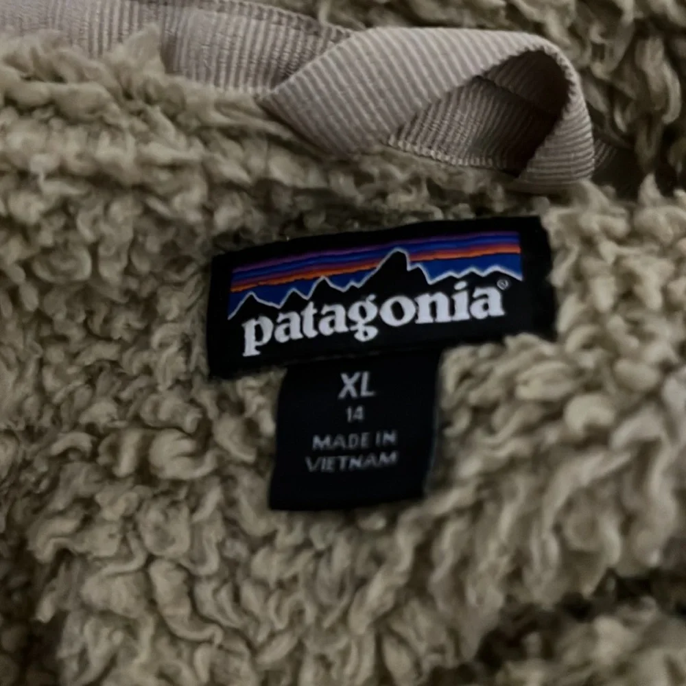 Patagonia Los Gatos Cream Vest Full Zipper Polyester Kids Size XL